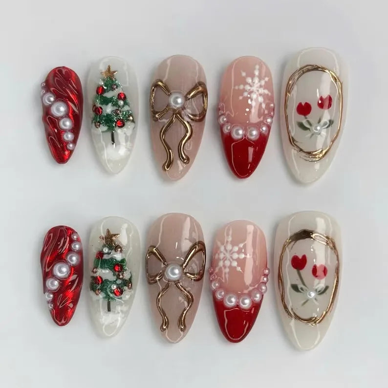 Festive Fantasy Nails™