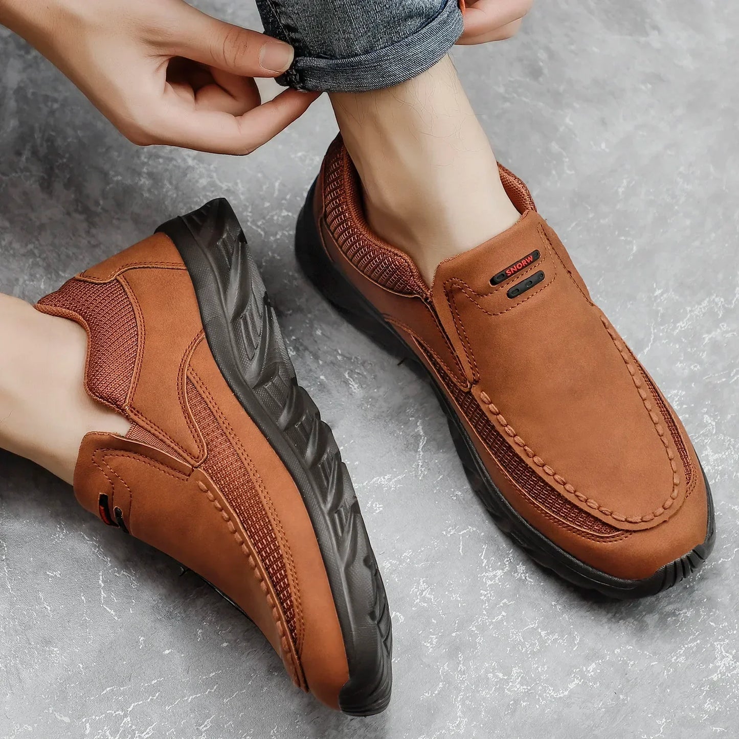Walking Shoes for Men Loafers Sneakers New Fashion Handmade Retro Leisure Loafers Shoes Zapatos Casuales Hombres Men Shoes
