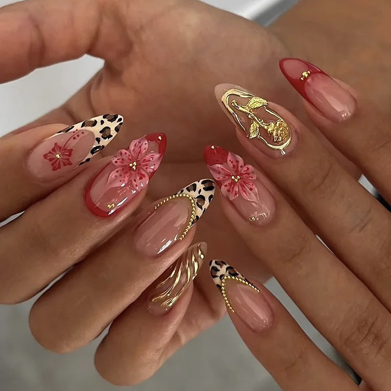 Festive Fantasy Nails™